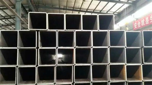 满城Q355B无缝方管厂家供应